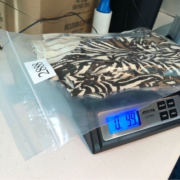 Chico’s Cardigan Womens M Brown Beige Abstract Button Front 3/4 Sleeve NWT - Picture 6 of 6